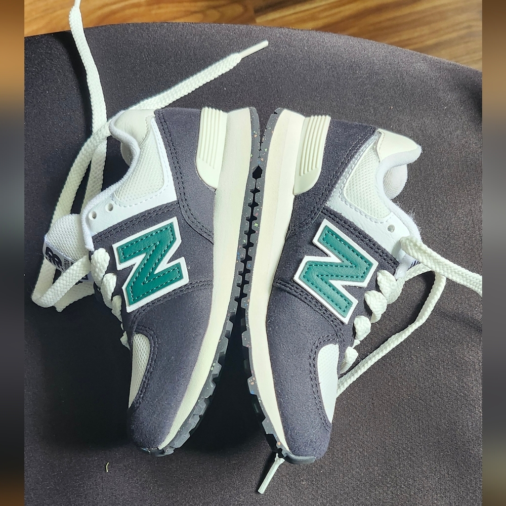 New Balance Gray and Teal Sneakers